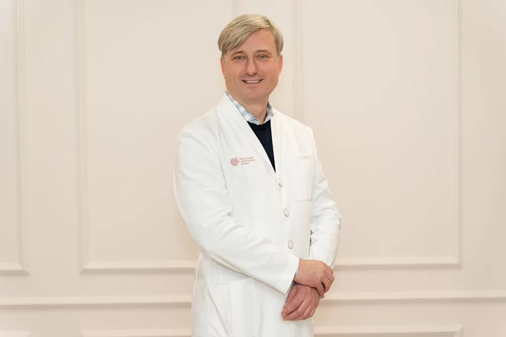 dr. Alvydas Česas- onkoklinika.lt